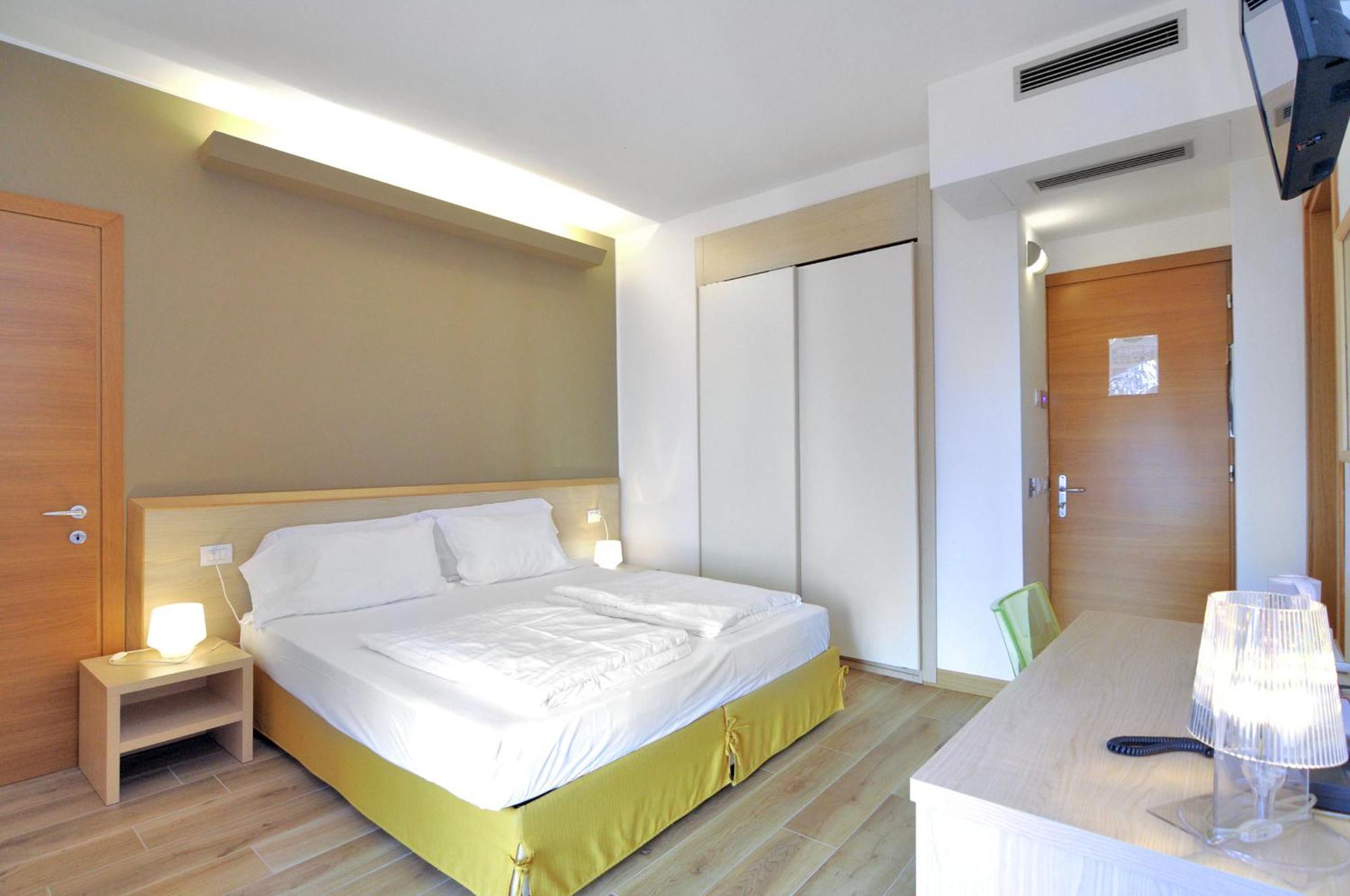 Eco Hotel Cleofe Caorle Eksteriør billede