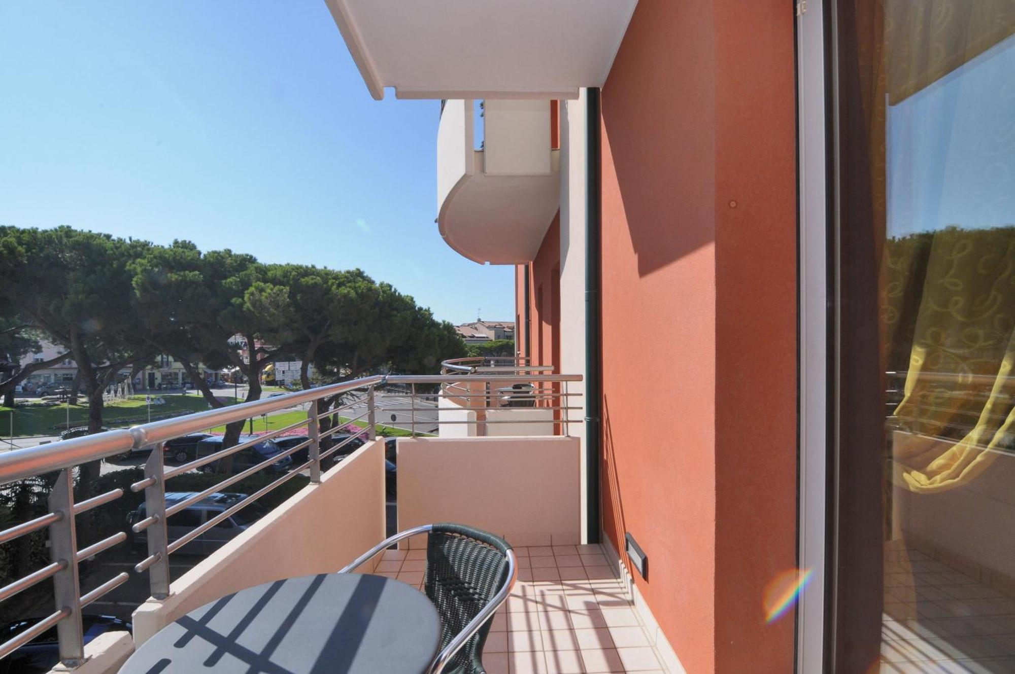 Eco Hotel Cleofe Caorle Eksteriør billede