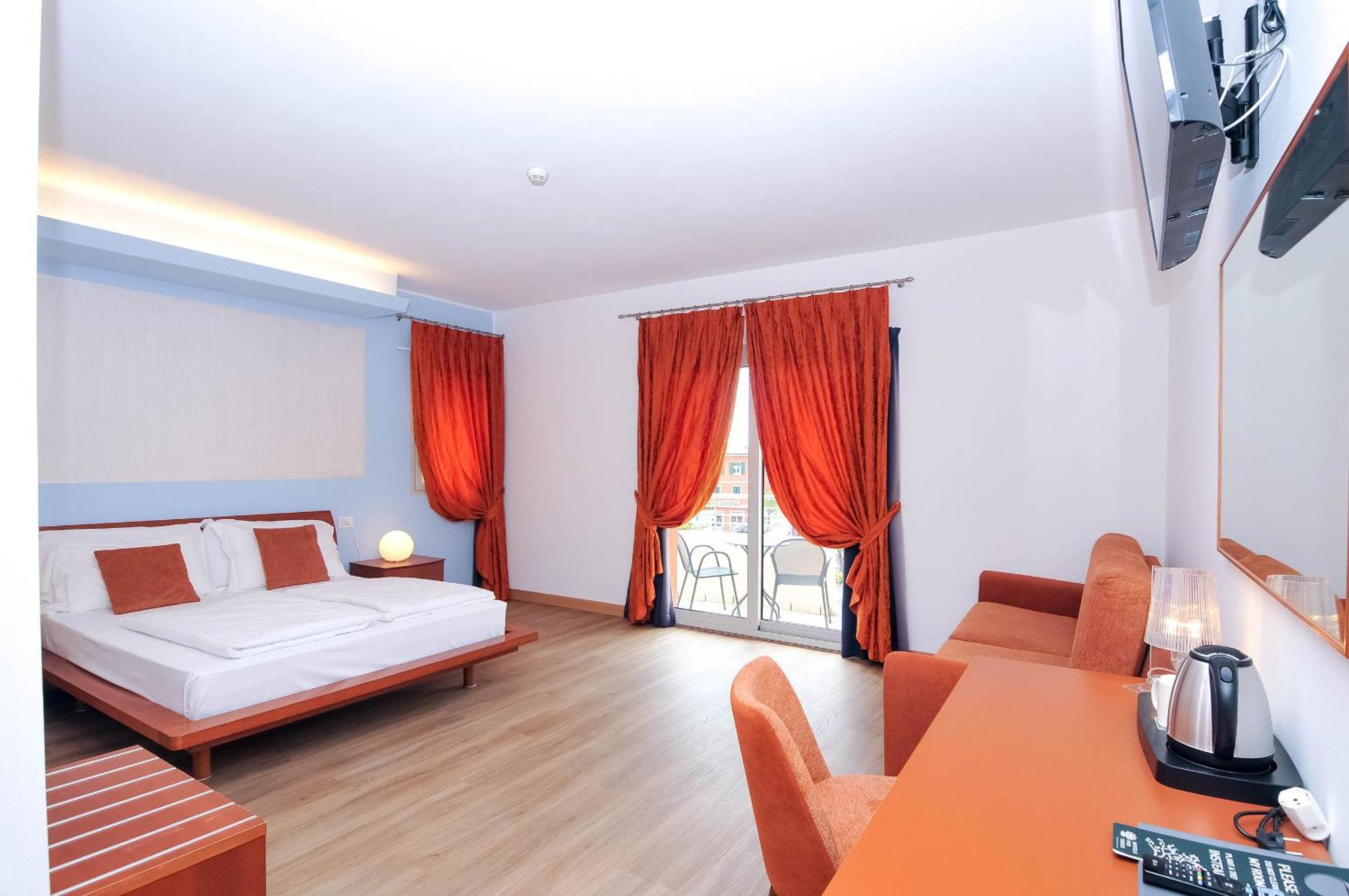 Eco Hotel Cleofe Caorle Eksteriør billede