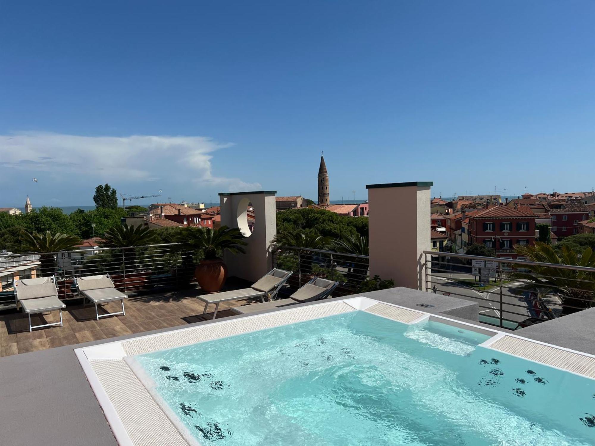 Eco Hotel Cleofe Caorle Eksteriør billede